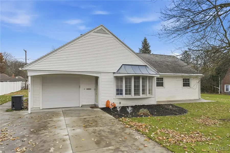 4139 Wildwood Drive, Buffalo, NY 14221 - Image #2