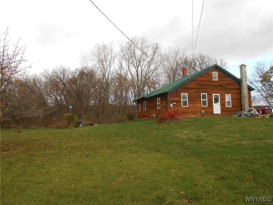 10446 Alexander Road, Alexander, NY 14005 - Image #2