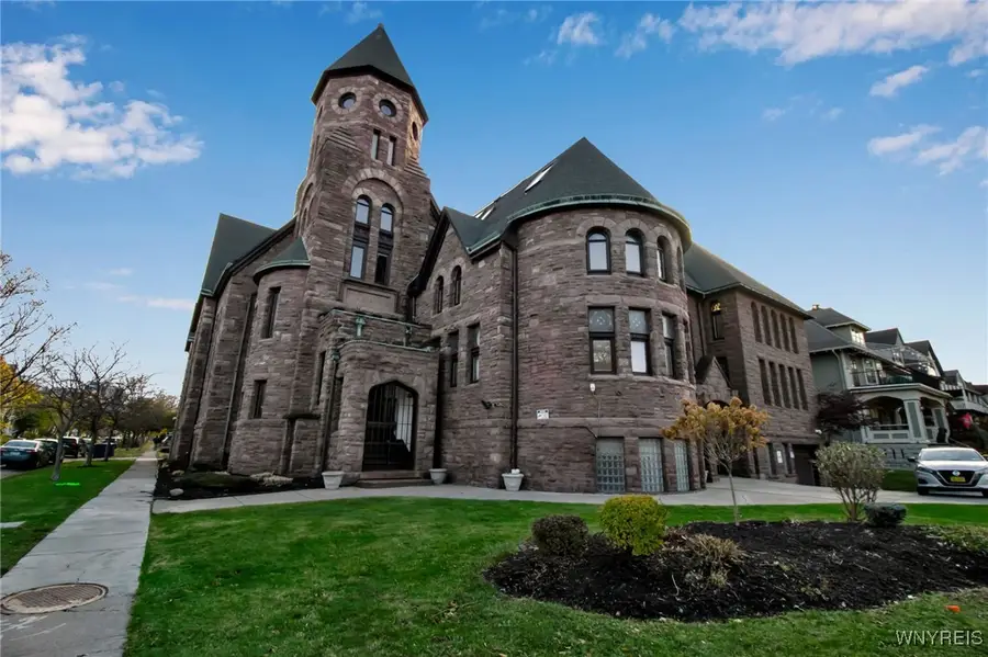 231 Richmond Avenue, Buffalo, NY 14222 - Image #2