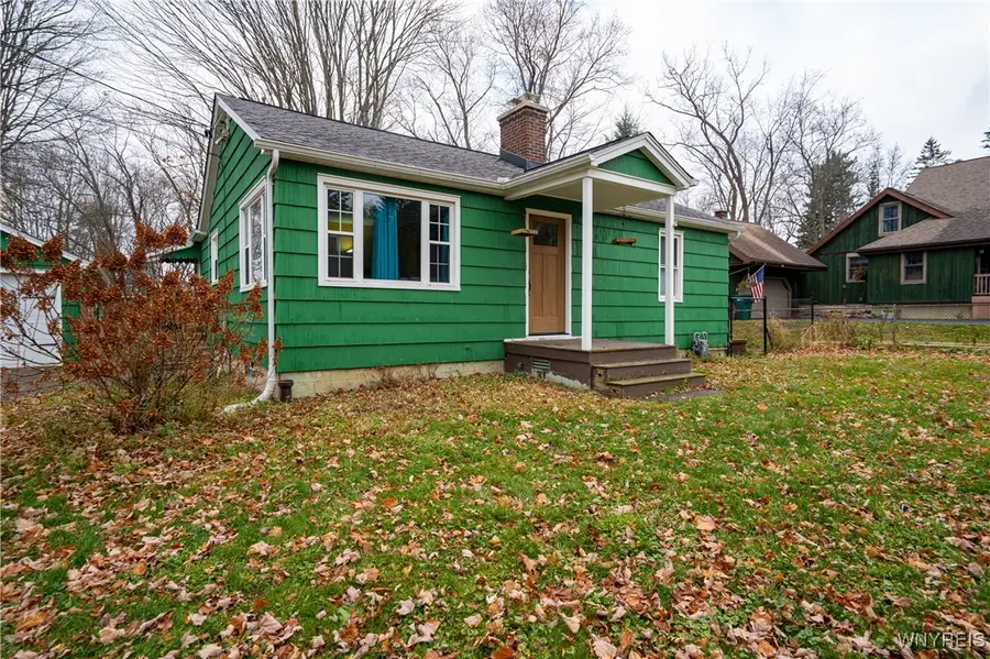 7310 Hickory Drive, Hamburg, NY 14075 - Image #2