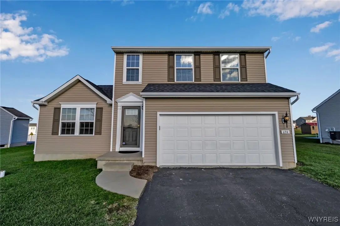 694 Pleasant View Drive, Lancaster, NY 14068 - Image #1