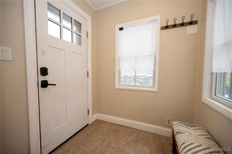 5491 Ellicott Road, Orchard Park, NY 14127 - Image #3