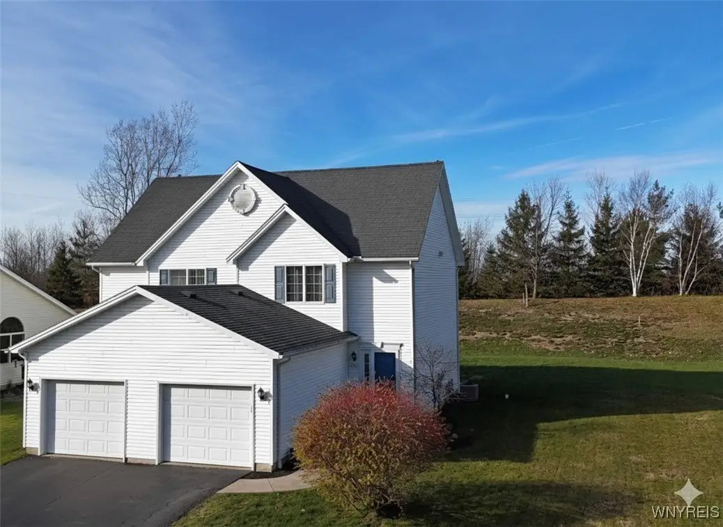 5190 Briercliff Drive, Hamburg, NY 14075 - Image #1
