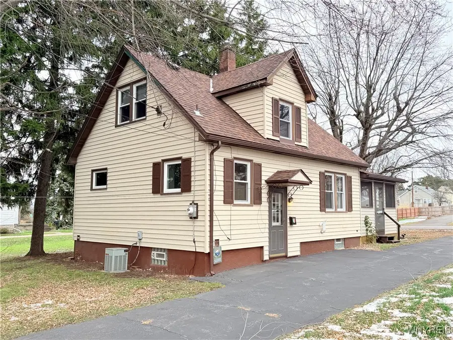 3582 Harrison Avenue, Buffalo, NY 14219 - Image #2