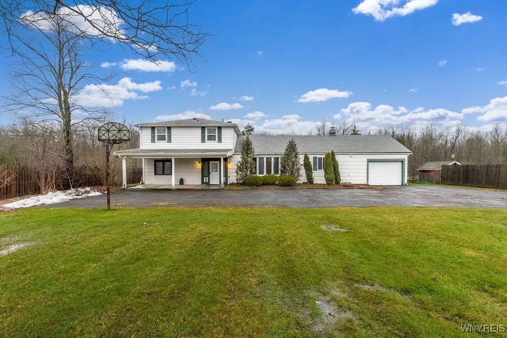 1940 Stony Point Road, Grand Island, NY 14072 - Image #1