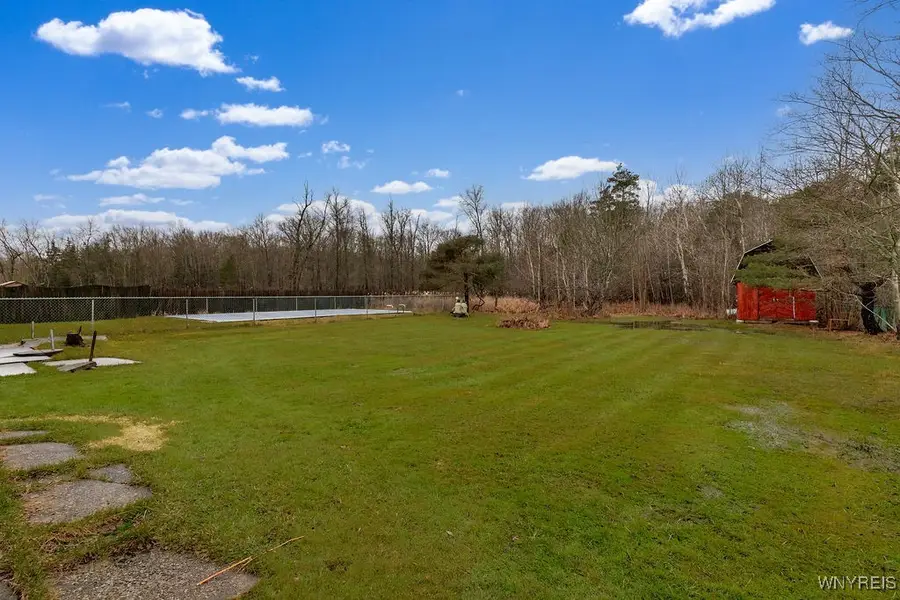 1940 Stony Point Road, Grand Island, NY 14072 - Image #3