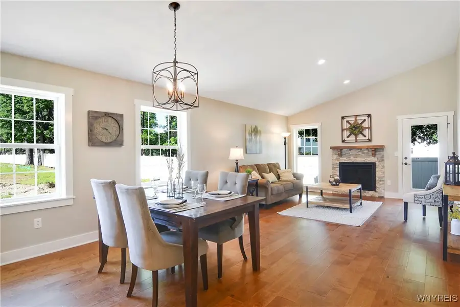 112 Birch Creek, Alden, NY 14004 - Image #3