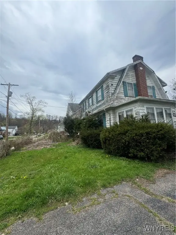 19 Maple Avenue, Gowanda, NY 14070 - Image #2