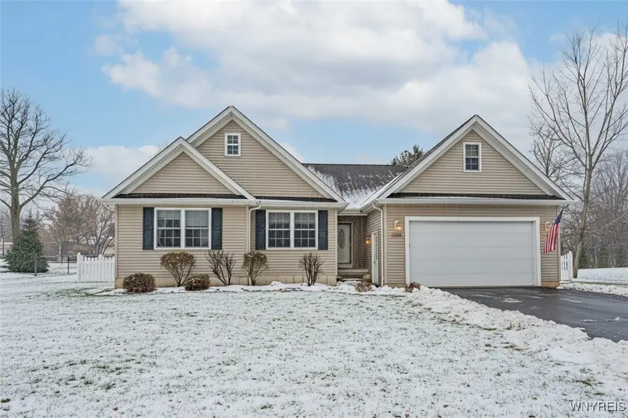 5544 Twilight Lane, Lockport, NY 14094 - Image #2