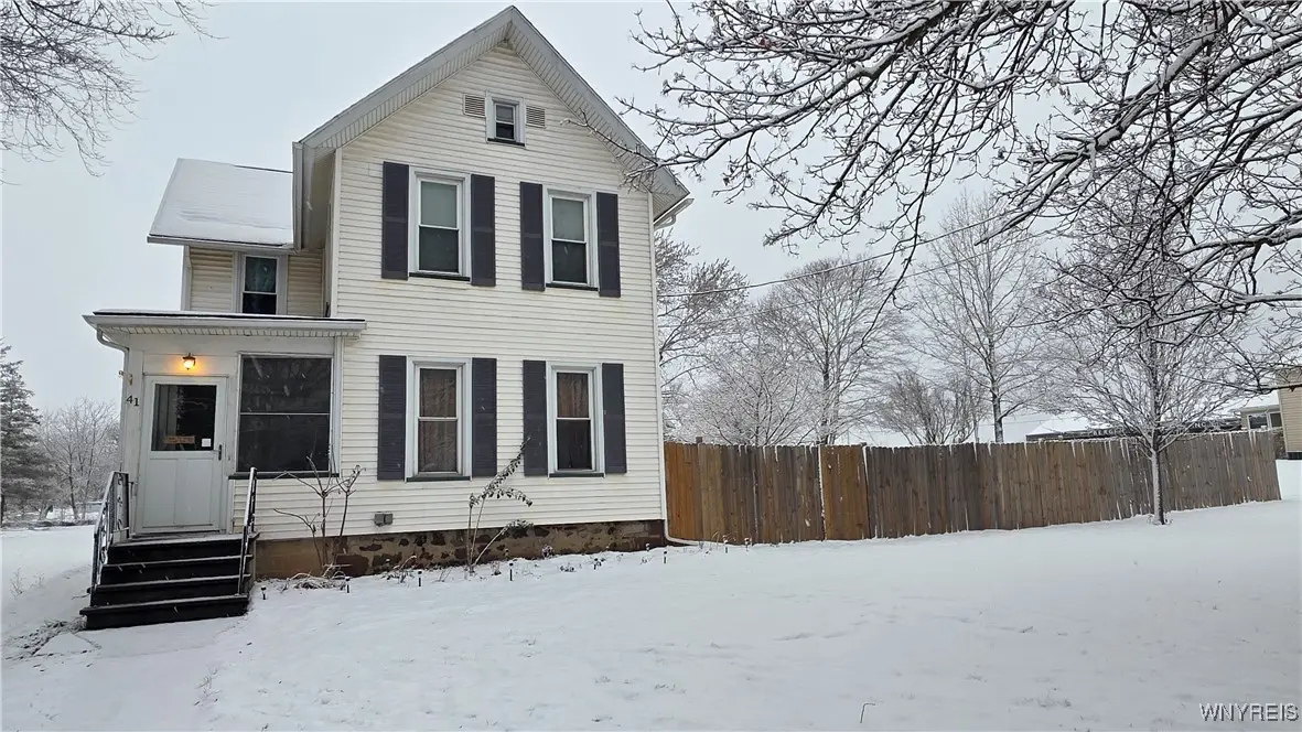 41 N Lake Avenue, Bergen, NY 14416 - Image #1