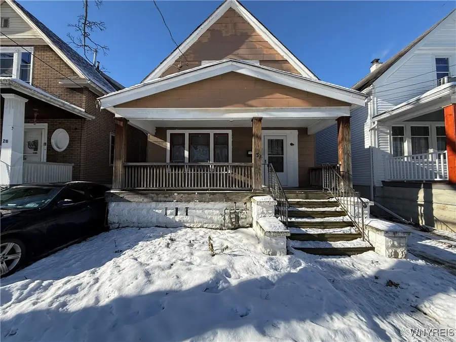 32 Roslyn Street, Buffalo, NY 14211 - Image #2
