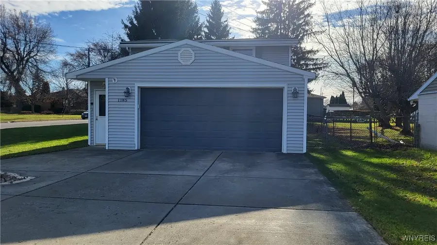 1185 Mineral Springs Road, West Seneca, NY 14224 - Image #2