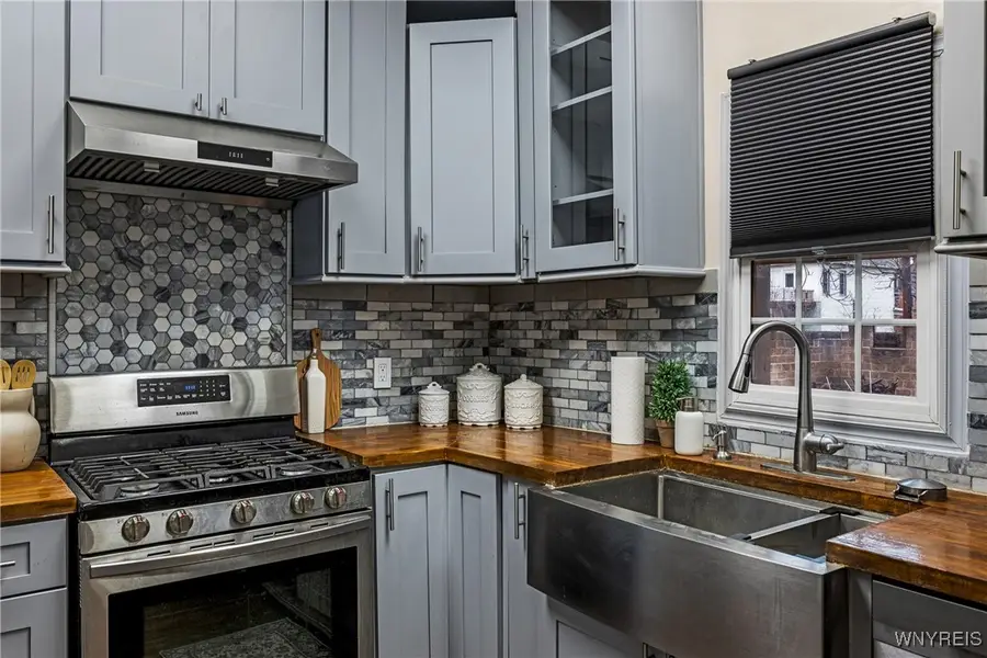 48 Garner Avenue, Buffalo, NY 14213 - Image #3