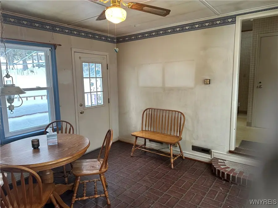 8753 Elizabeth Parkway, Eden, NY 14057 - Image #3