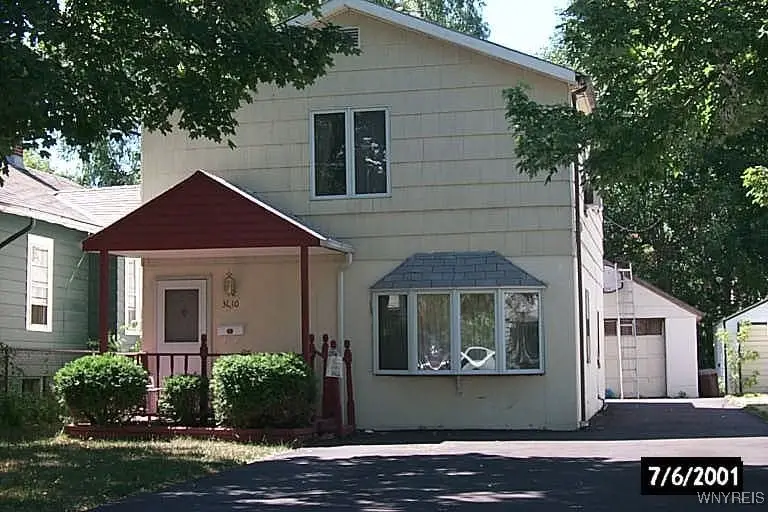 3010 Mckoon Avenue, Niagara Falls, NY 14305 - Image #1