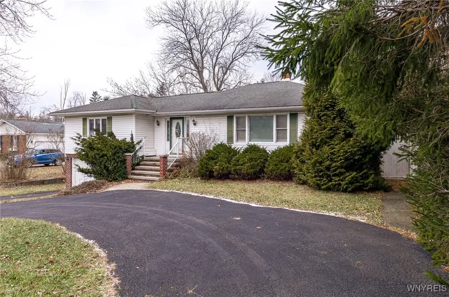 1361 Staley Road, Grand Island, NY 14072 - Image #2