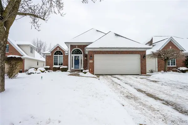 131 Thamesford Court, Williamsville, NY 14221