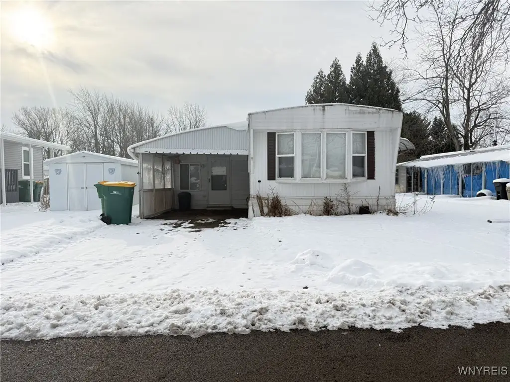 10 Laurel Street, Akron, NY 14001 - Image #1