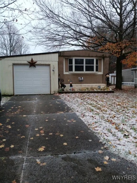 97 Bush Gardens Street, Marilla, NY 14004