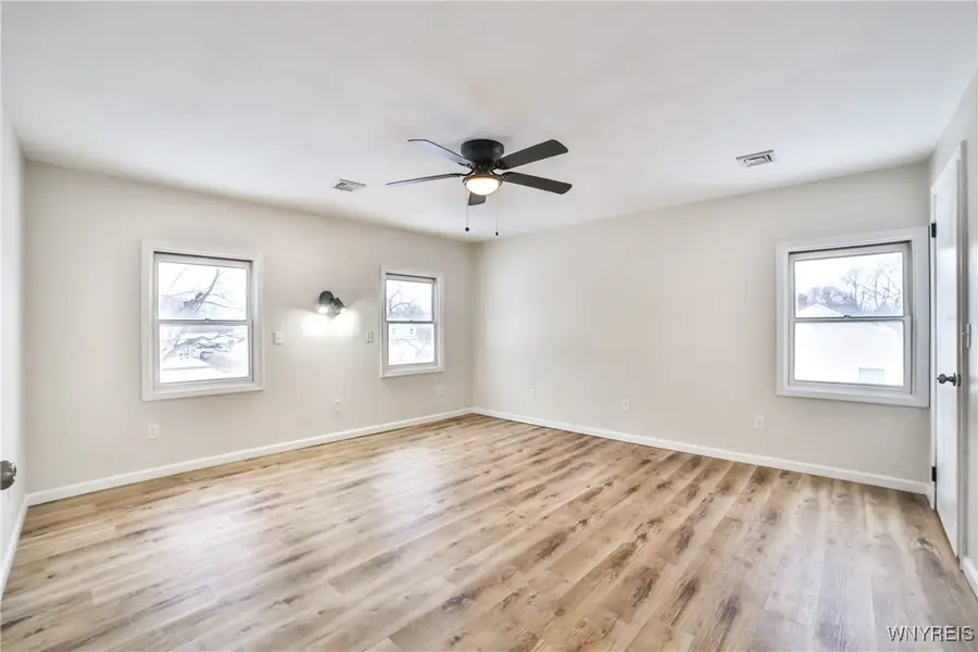 245 Mckinley Avenue, Williamsville, NY 14221 - Image #3