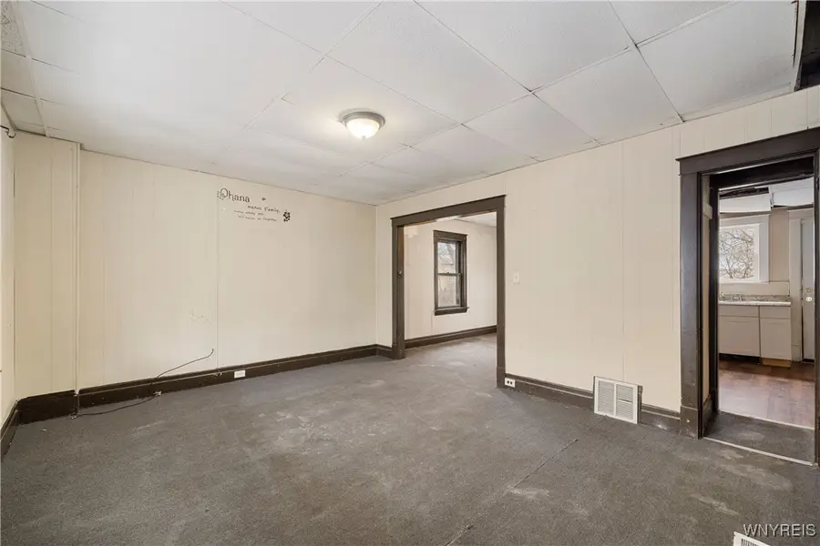 1868 Weston Avenue, Niagara Falls, NY 14305 - Image #3