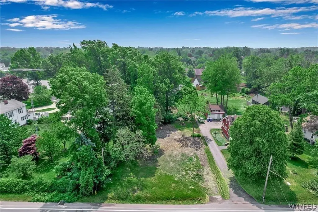 5057 Lake Shore Road, Hamburg, NY 14075 - Image #1