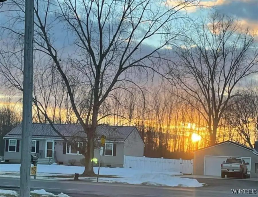 4006 Beebe Road, Newfane, NY 14108 - Image #2