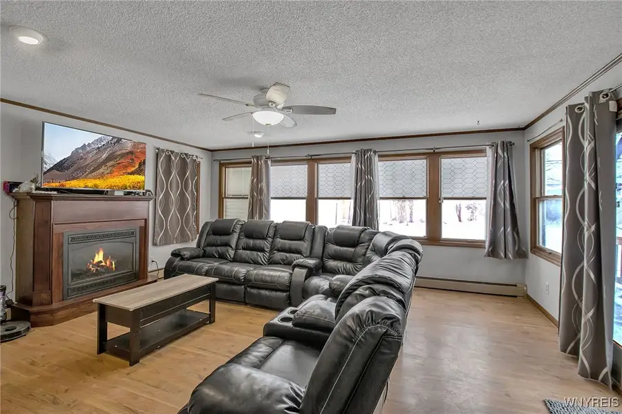 65 Crescent Road, Grand Island, NY 14072 - Image #3