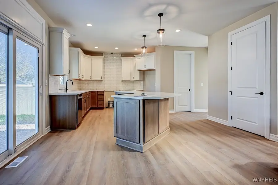 286 Rachel Vincent Way, Buffalo, NY 14216 - Image #2