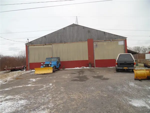 7847 Lee Drive, Niagara Falls, NY 14304