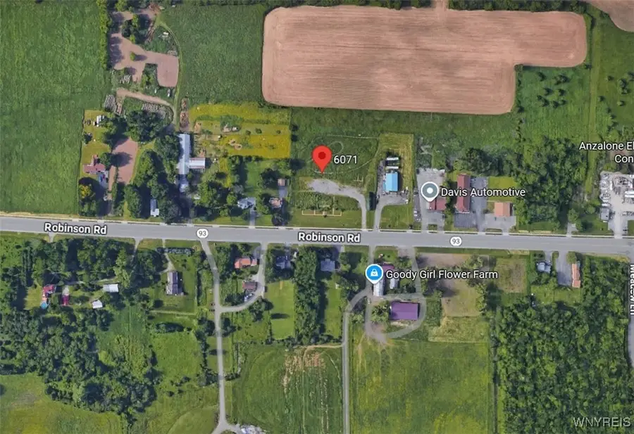 6071 Robinson Road, Lockport, NY 14094 - Image #2
