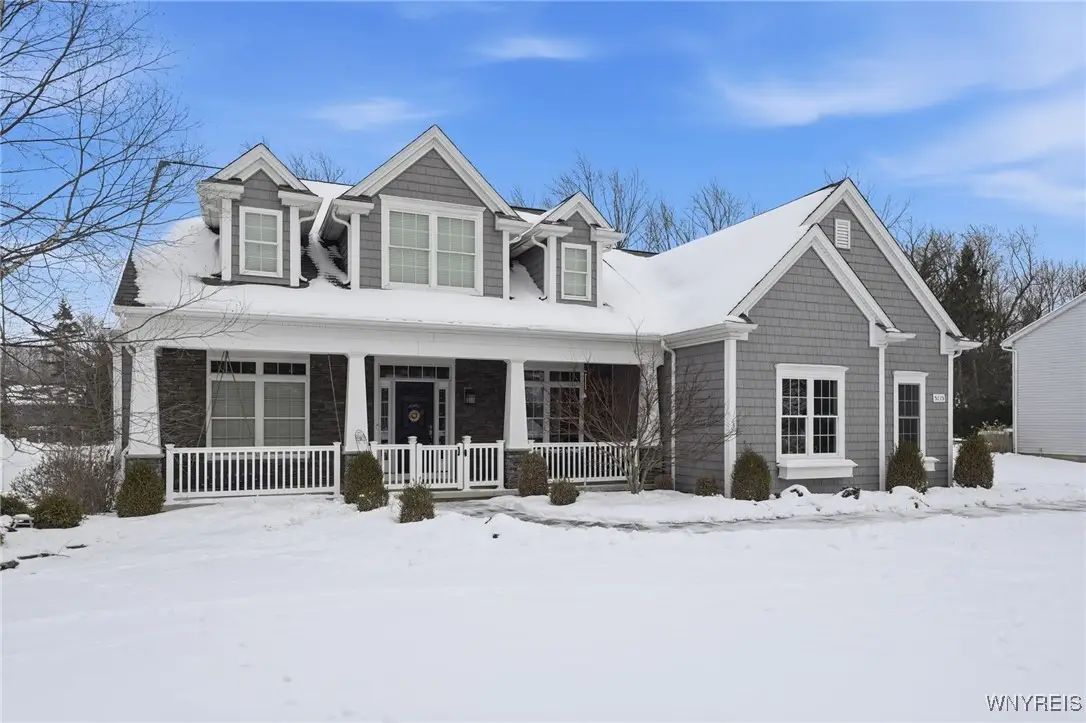 5115 Willowbrook Drive W, Clarence, NY 14031 - Image #1