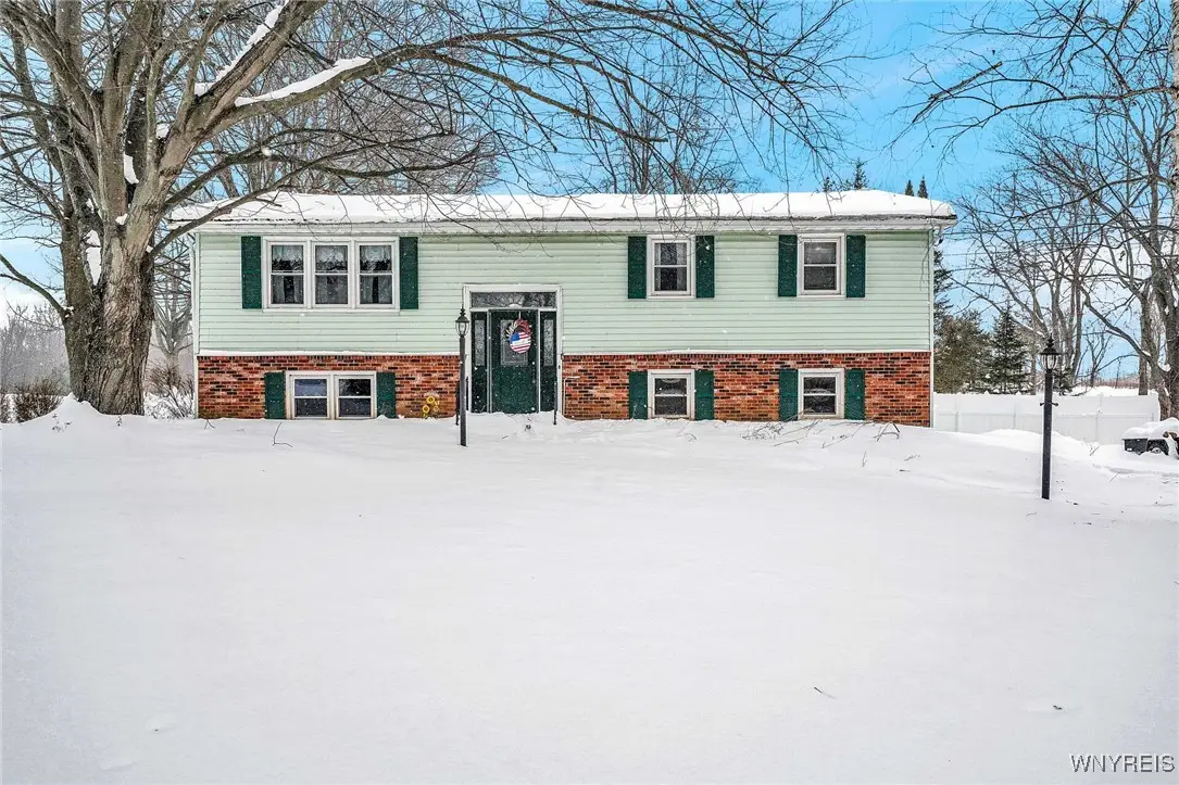 521 Stolle Road, Elma, NY 14059 - Image #1