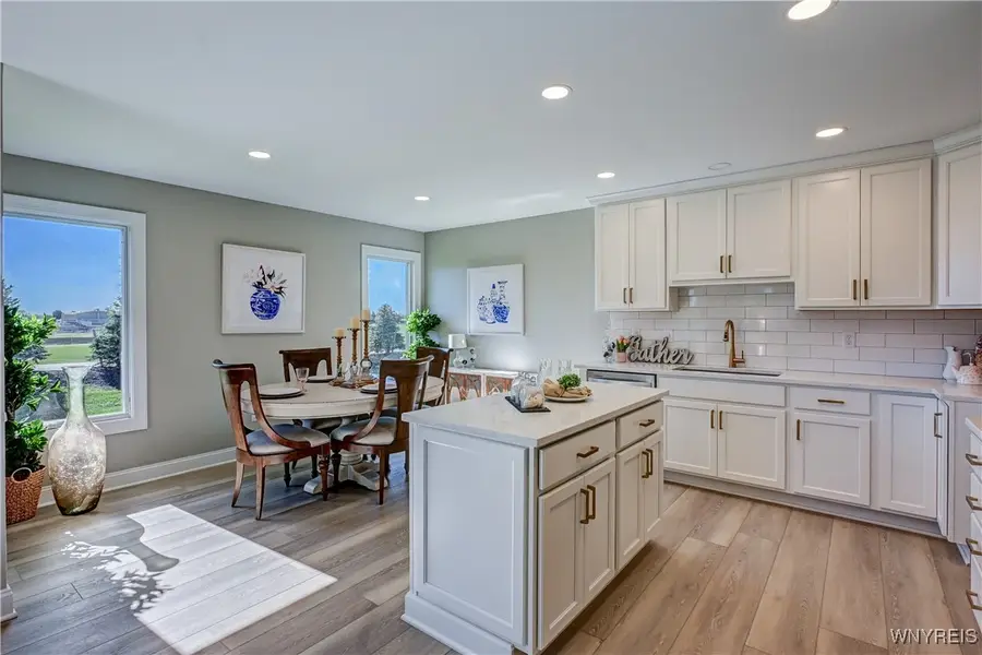 29 B Stonham Place N, Amherst, NY 14221 - Image #2