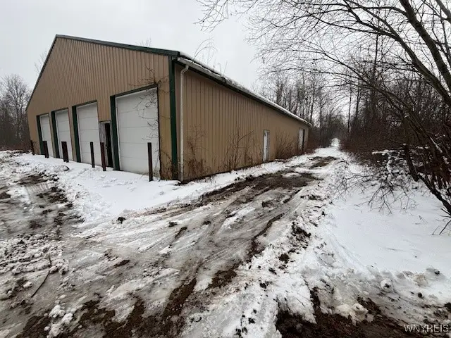 10849 Maple Ridge Road, Medina, NY 14103 - Image #1