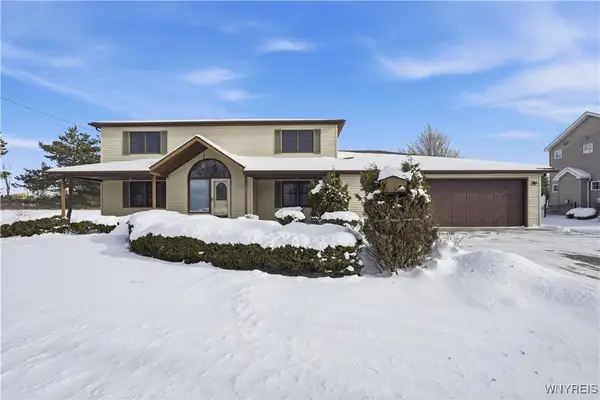 203 Siebert Road, Lancaster, NY 14086