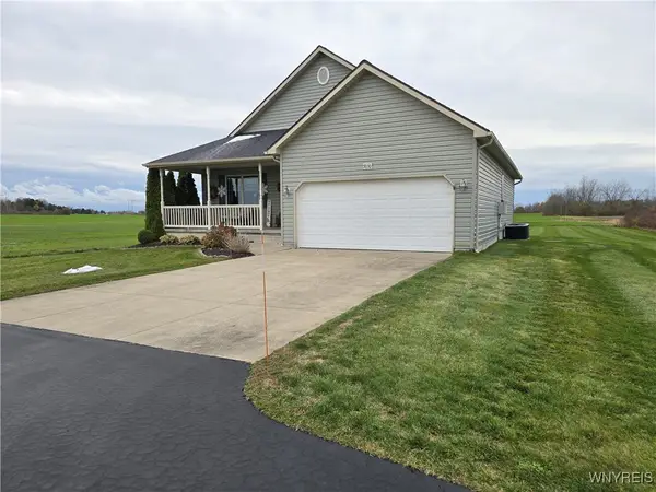 5830 Diller Road, Sanborn, NY 14132