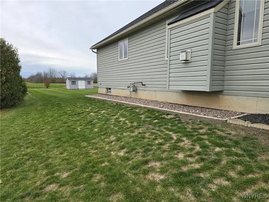 5830 Diller Road, Sanborn, NY 14132 - Image #2