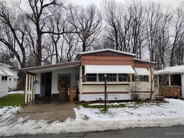 53 Carefree Lane, Buffalo, NY 14227