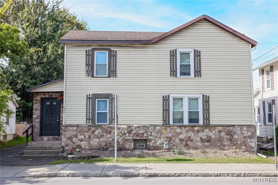 804 S Main Street, Medina, NY 14103 - Image #2