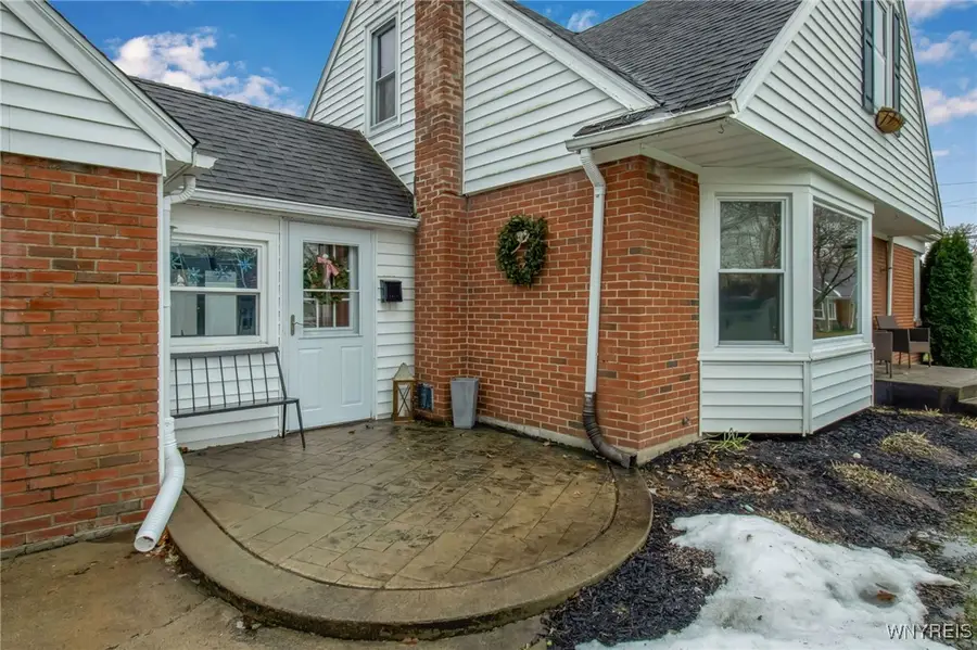 292 E Prospect Avenue, Hamburg, NY 14075 - Image #2