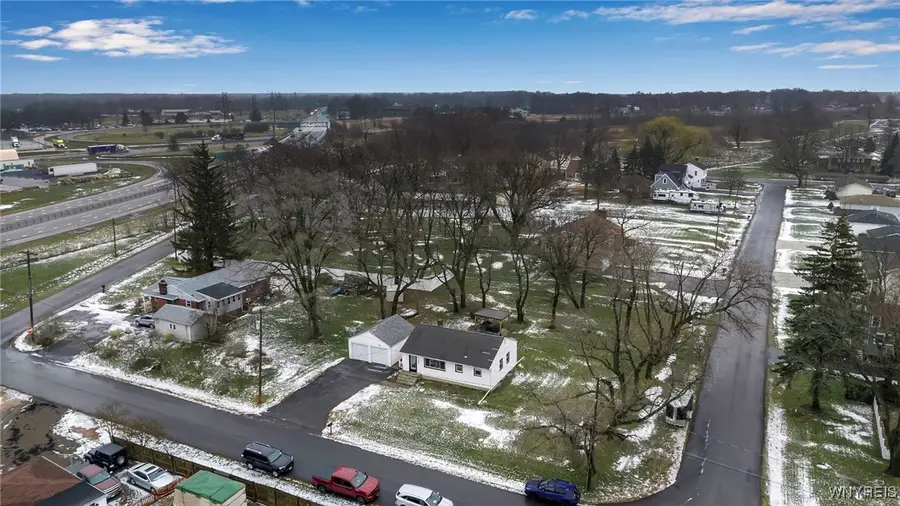 5389 William Street, Lewiston, NY 14092 - Image #3