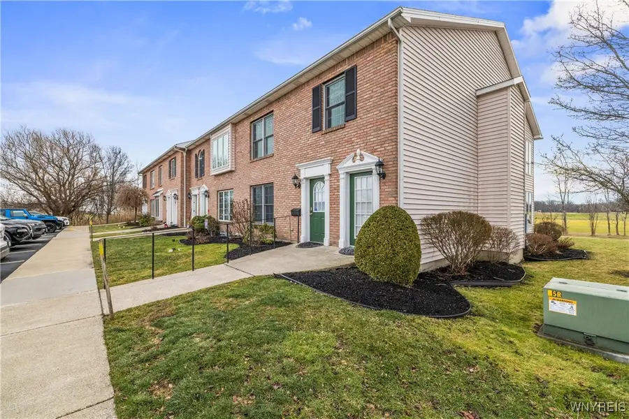 31 Tralee, East Amherst, NY 14051 - Image #2