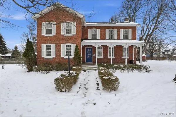 6100 Railroad Street, Clarence Center, NY 14032