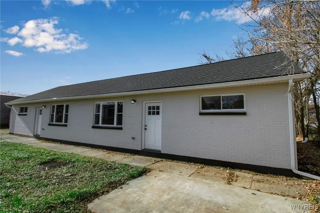 24 Commercial Street, Buffalo, NY 14219 - Image #1