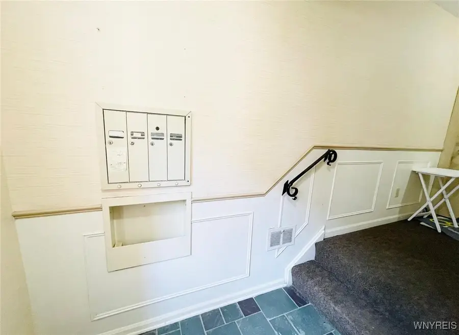 110 Charter Oaks Drive #3, Buffalo, NY 14228 - Image #3