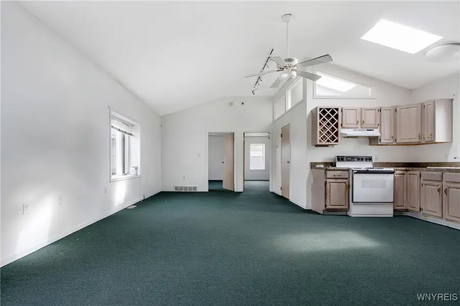 639 17th Street, Niagara Falls, NY 14301 - Image #3