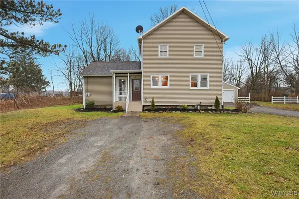 13903 Bloomingdale Road, Akron, NY 14001