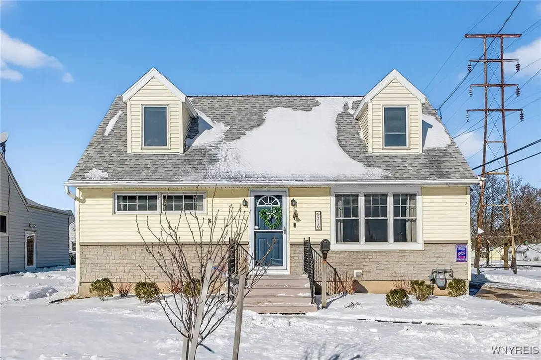 219 Syracuse Street, Tonawanda, NY 14150 - Image #1