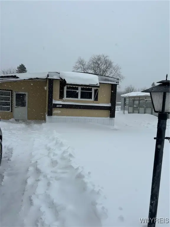 1081 Brookwood Drive, Derby, NY 14047